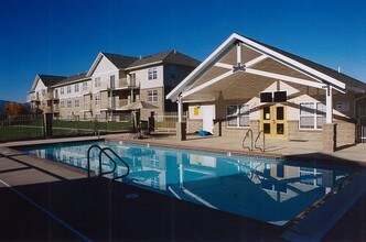 Building Photo - Montana Crestview