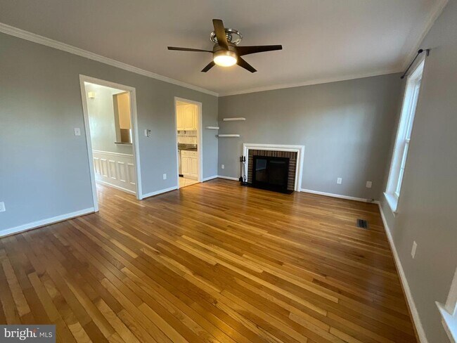 Building Photo - 6703 Washington Blvd