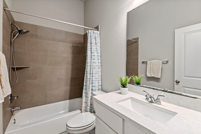 Building Photo - 23322 Amoroso St