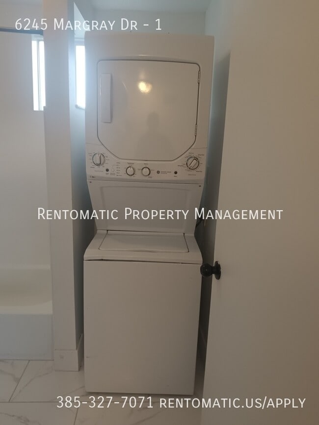 Building Photo - 6245 Margray Dr