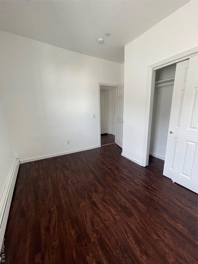 Building Photo - 70 Dobbs Ferry Rd