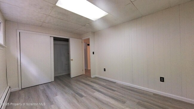 Building Photo - 52 Luzerne St