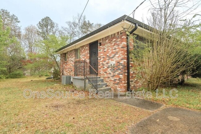 Primary Photo - 3701 Hopkins Rd