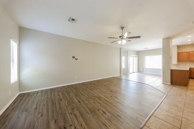 Building Photo - 16724 N 177th Ave