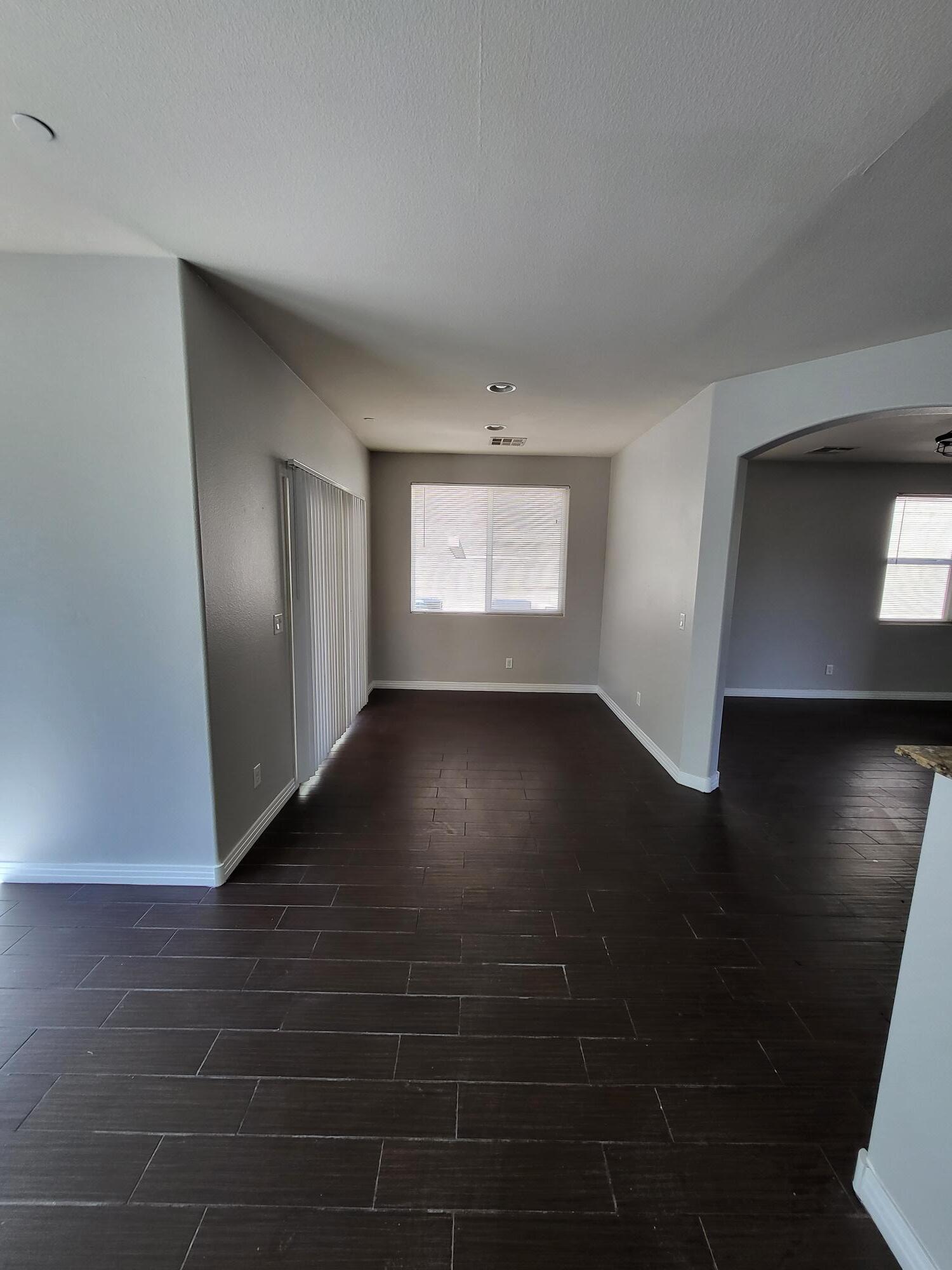 Building Photo - 1137 Evergreen Cove St