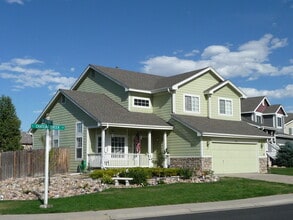 Building Photo - The Full Package