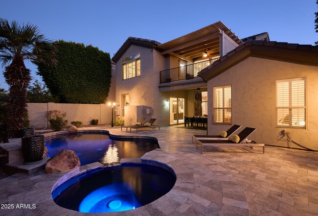 Primary Photo - 3202 E Orange Dr