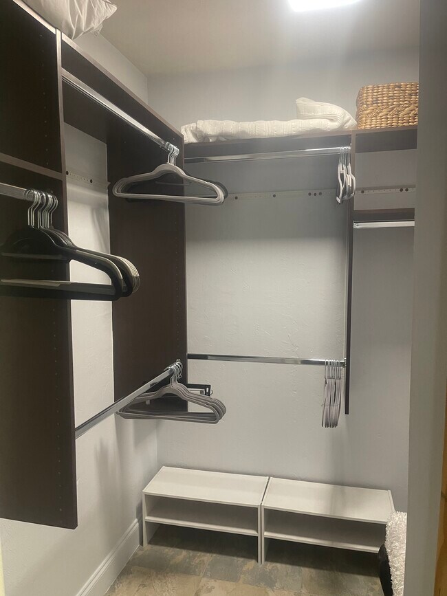 Master Closet - 1809 Academy Blvd
