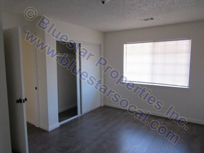 Building Photo - 11159C