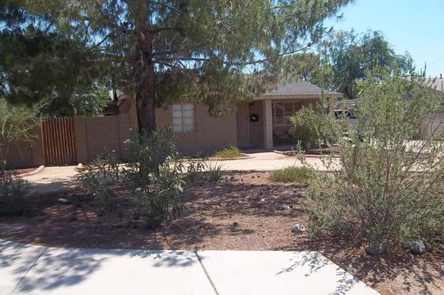 Primary Photo - 2443 E Earll Dr