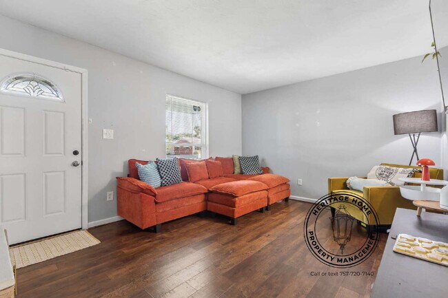 Building Photo - 1814 Laguard Dr