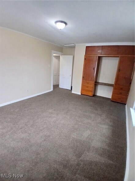 Building Photo - 142 N Bridge St