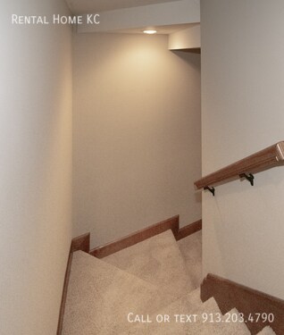 Building Photo - 11956 Farley-