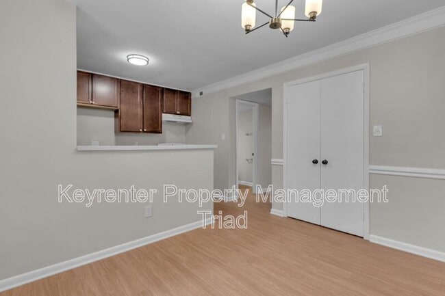 Building Photo - 5715 Bramblegate Rd