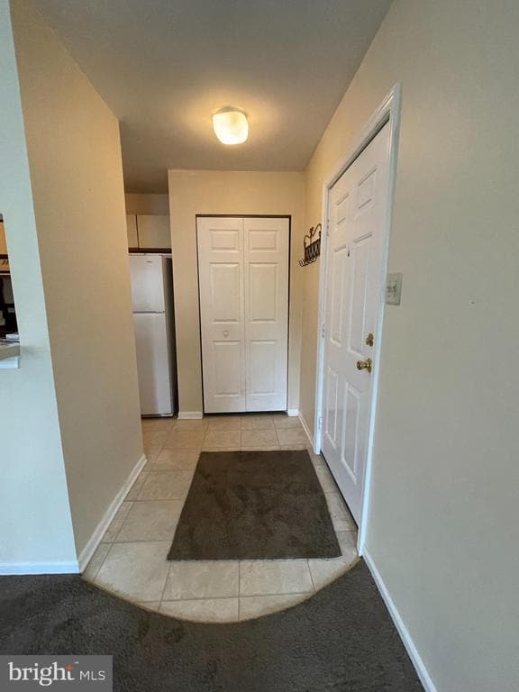 Building Photo - 502 Diamond Dr