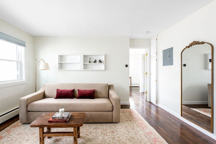 Building Photo - 120 S Fairchild St