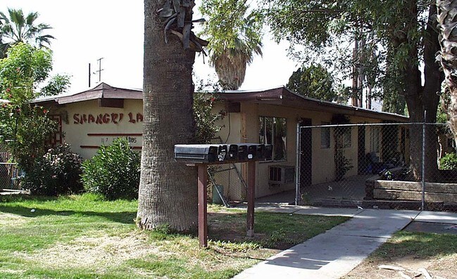 Building Photo - Shangri La Apartments