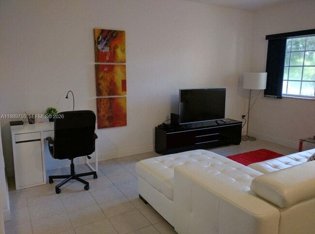 Building Photo - 10710 NW 66th St