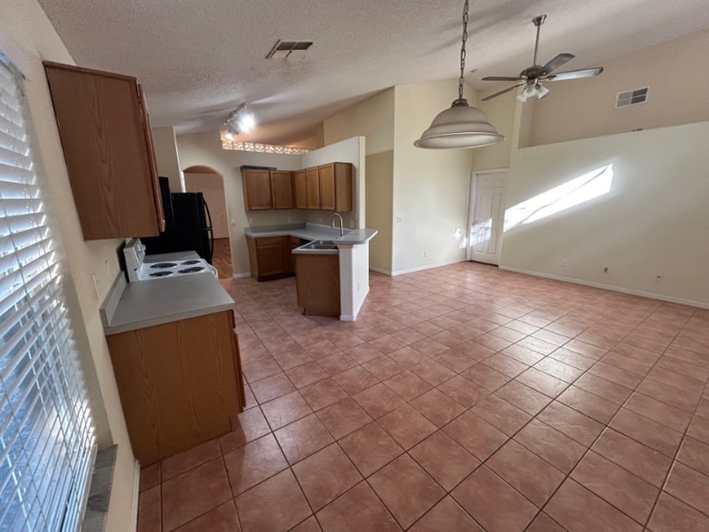 Building Photo - 4434 Brookdale Ct