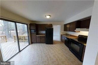 Building Photo - 1543 Scandia Cir