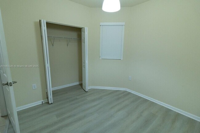 Building Photo - 8740 NW 97th Ave