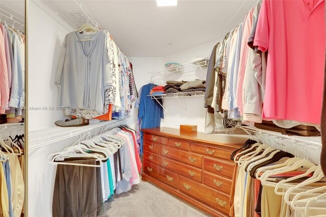 Building Photo - 5051 N Hwy A1A