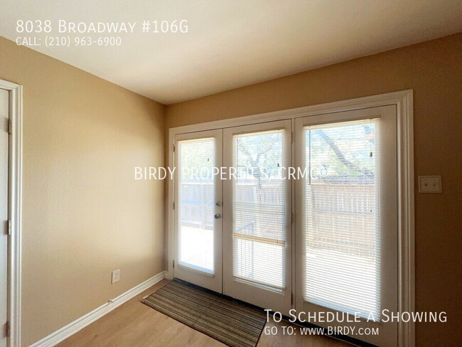 Building Photo - "Charming 2-Bed, 2-Bath Condo in Prime San...