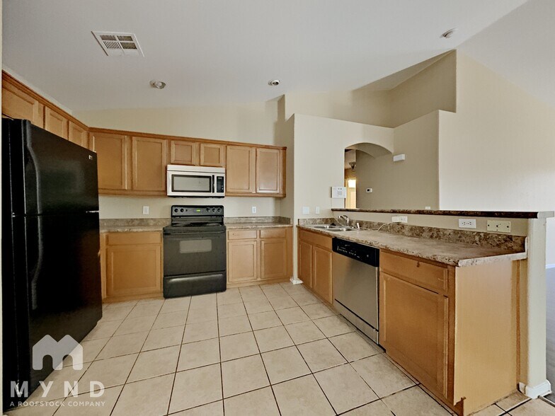 Building Photo - 24484 N Shelton Way