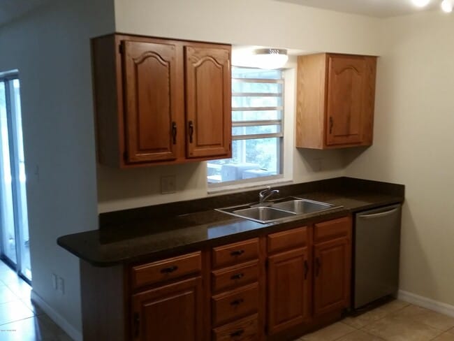 Building Photo - 3521 Cumberlin Ct