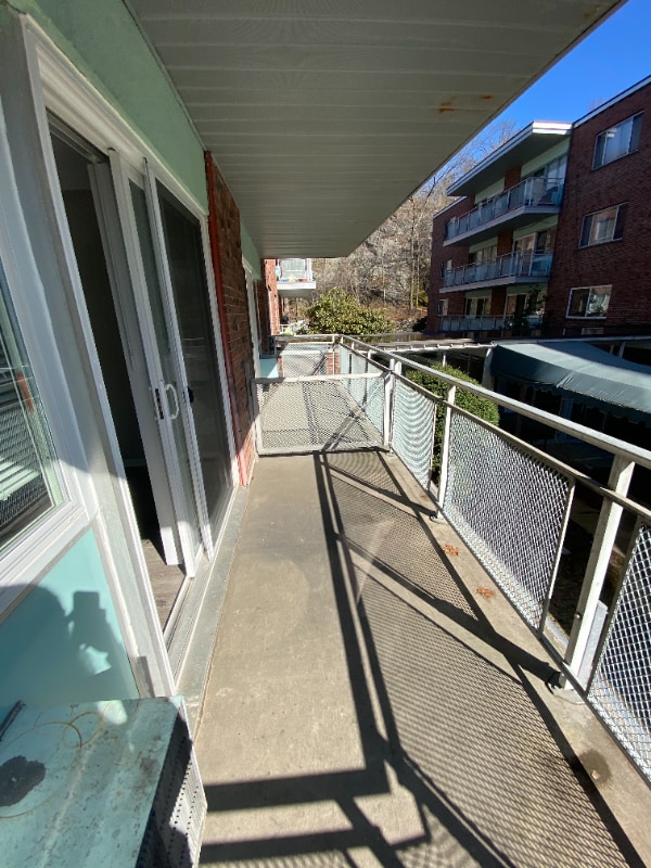 Building Photo - 200 Mountain Ave