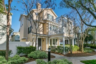 Building Photo - Tri-level Home in Ladera Ranch, now available!