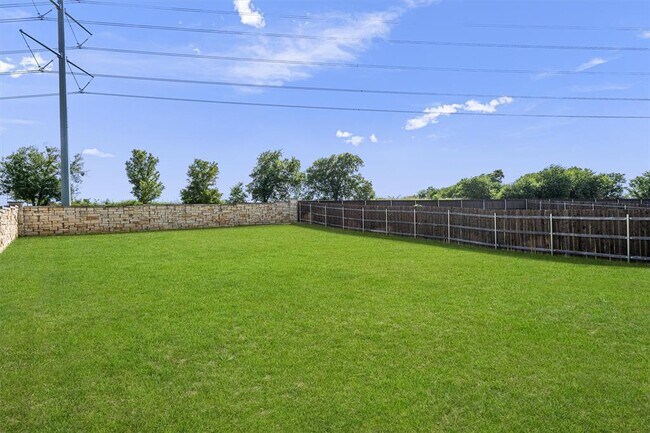 Building Photo - 213 Stinchcomb Rd