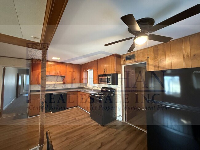 Building Photo - 4417 Hazelwood Rd