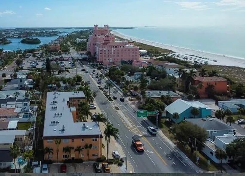 Building Photo - 3575 Gulf Blvd