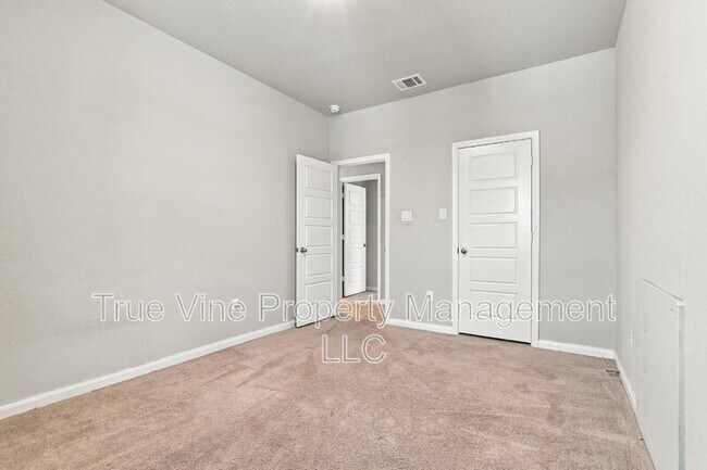 Building Photo - 9102 Devils River