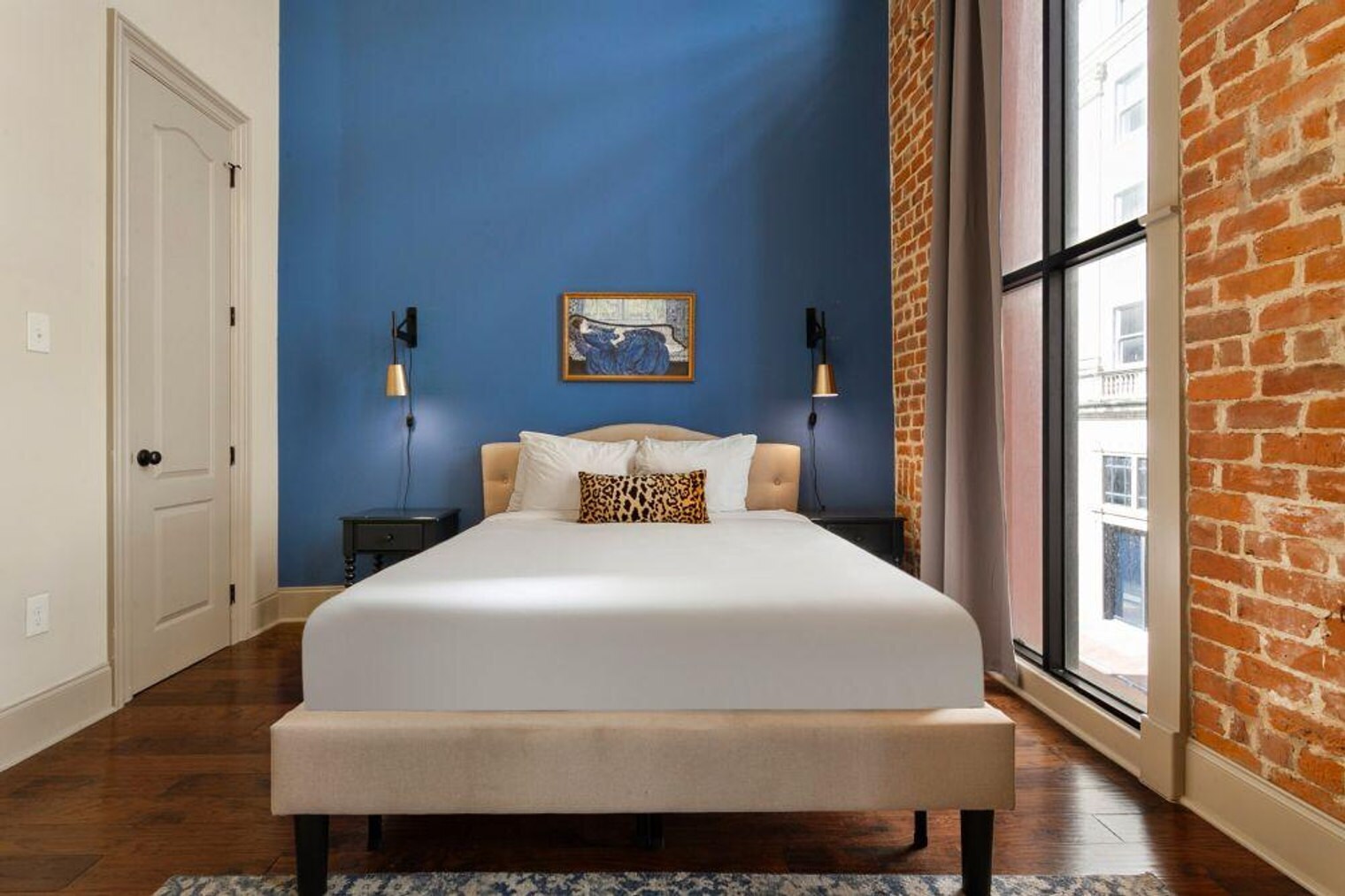 Building Photo - 30 Baronne St