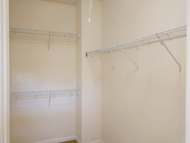 Building Photo - 509 Whitworth Ln