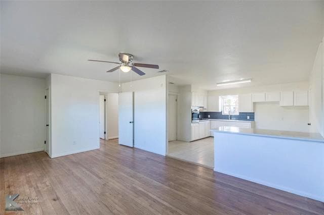 Building Photo - 2326 N Mockingbird Ln