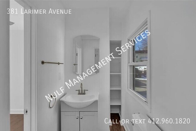 Building Photo - 381 Larimer Ave