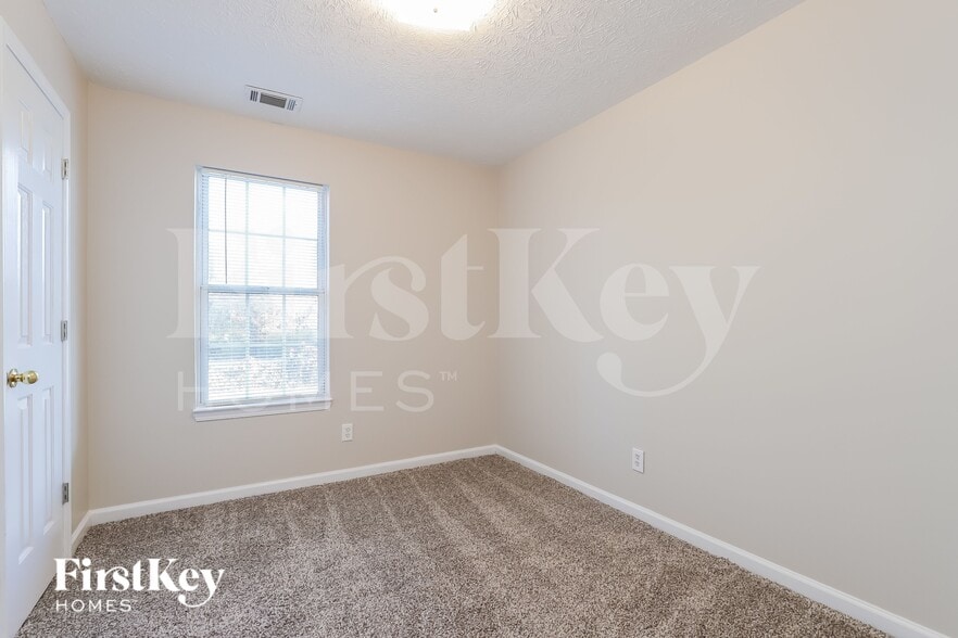 Building Photo - 5461 Bethel Rd