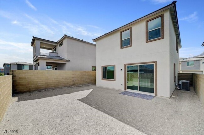 Building Photo - 1550 Rock Kestrel St