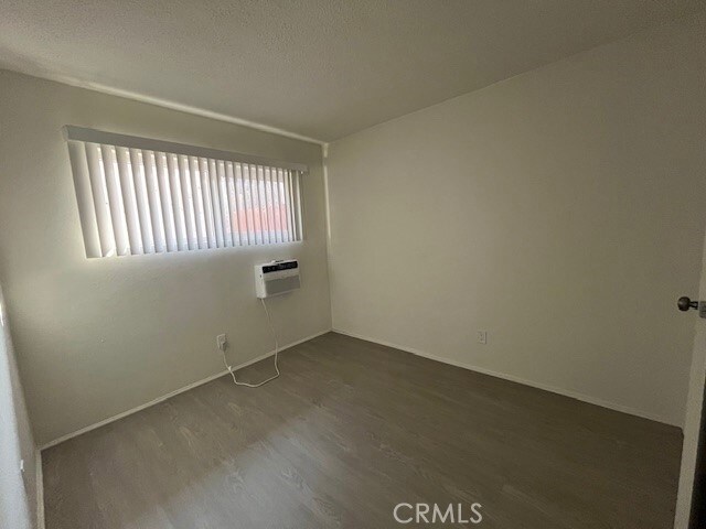 Building Photo - 37067 Bankside Dr