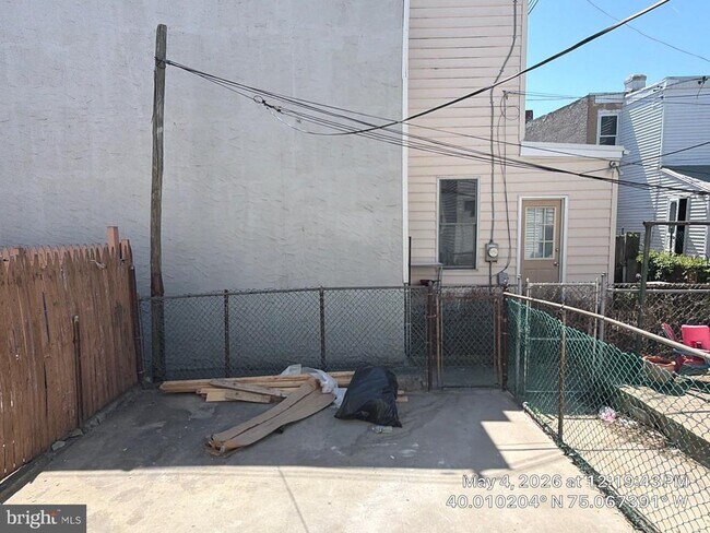 Building Photo - 5349 Eadom St