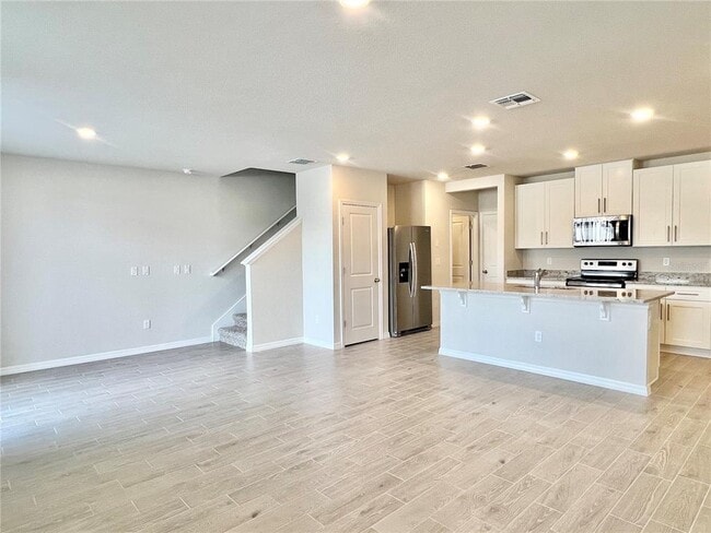 Building Photo - 32441 Limitless Pl