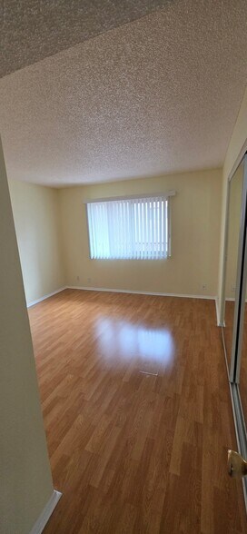 Building Photo - 125 Olive St