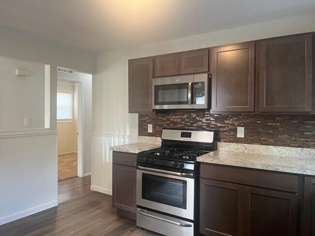 Building Photo - 47304 Jeffry