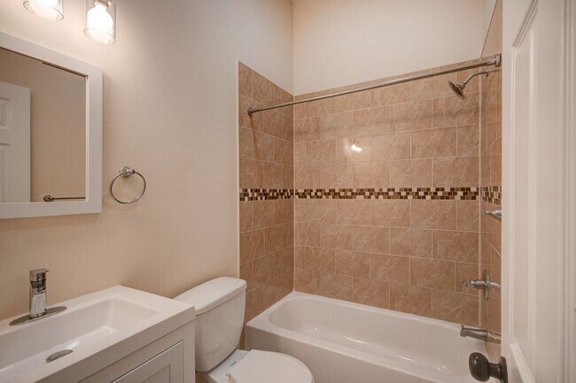 Building Photo - Make this your home today! Come rent with ...