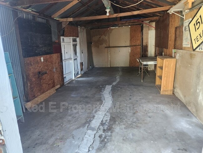 Building Photo - 304 Terrell Ave