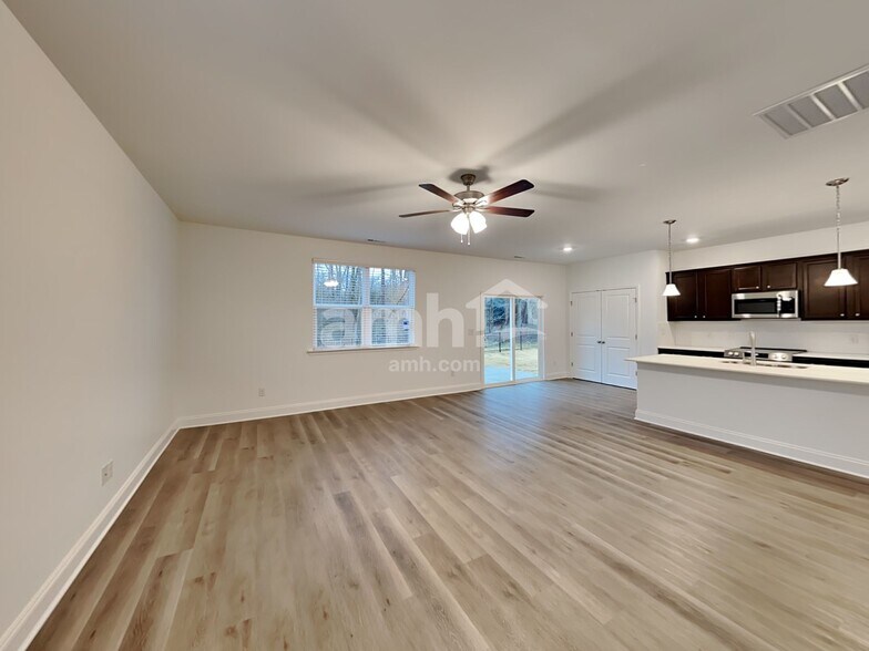 Building Photo - 3913 Kindness Wy