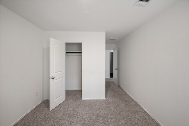 Building Photo - 5742 Indigo Ridge Ct